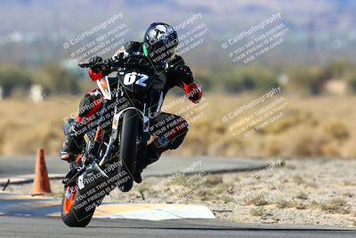 media/Feb-13-2022-SoCal Trackdays (Sun) [[c9210d39ca]]/Turns 16 and 17 Exit (955am)/